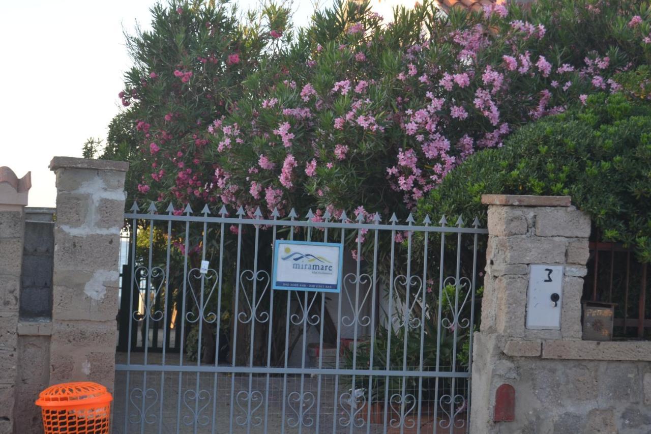 Miramare Struttura Sulla Spiaggia Platamona Esterno foto